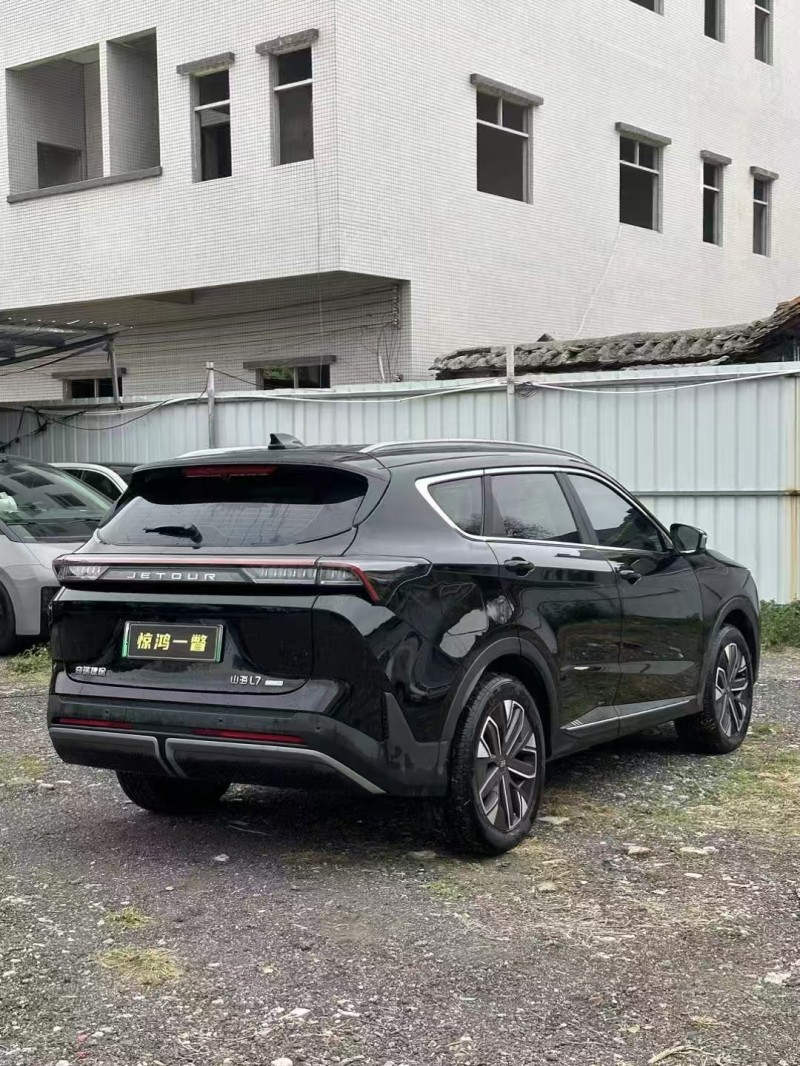 汕头25年奇瑞捷途4