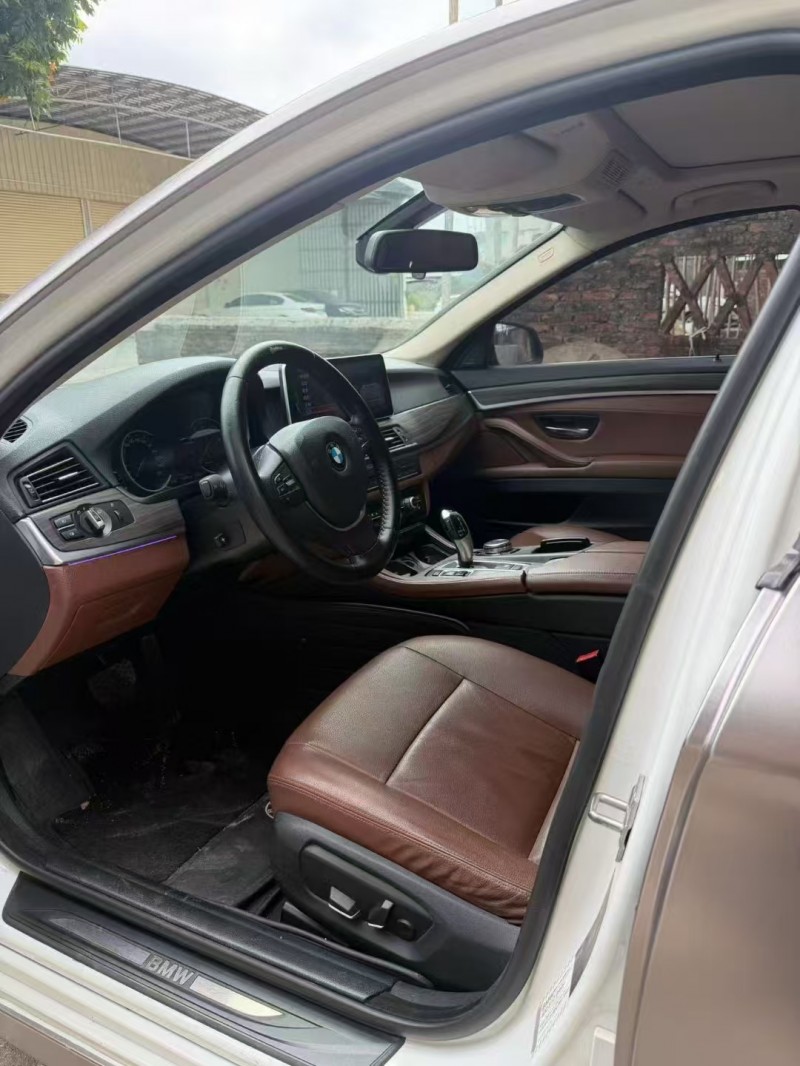 湛江16年宝马5系4