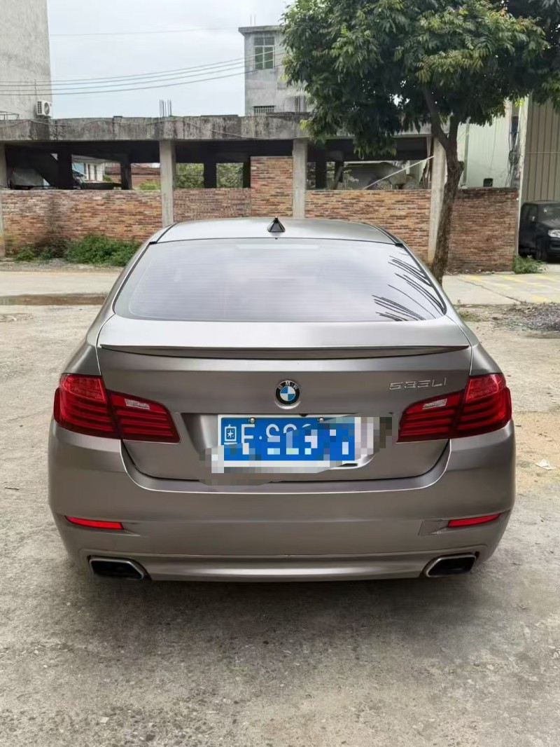 湛江16年宝马5系9