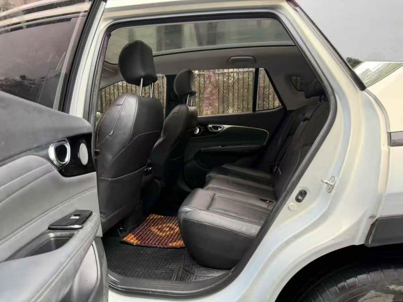 江门24年传祺埃安V6