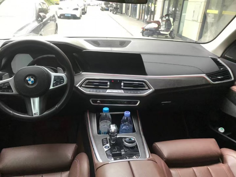 汕头21年宝马X56