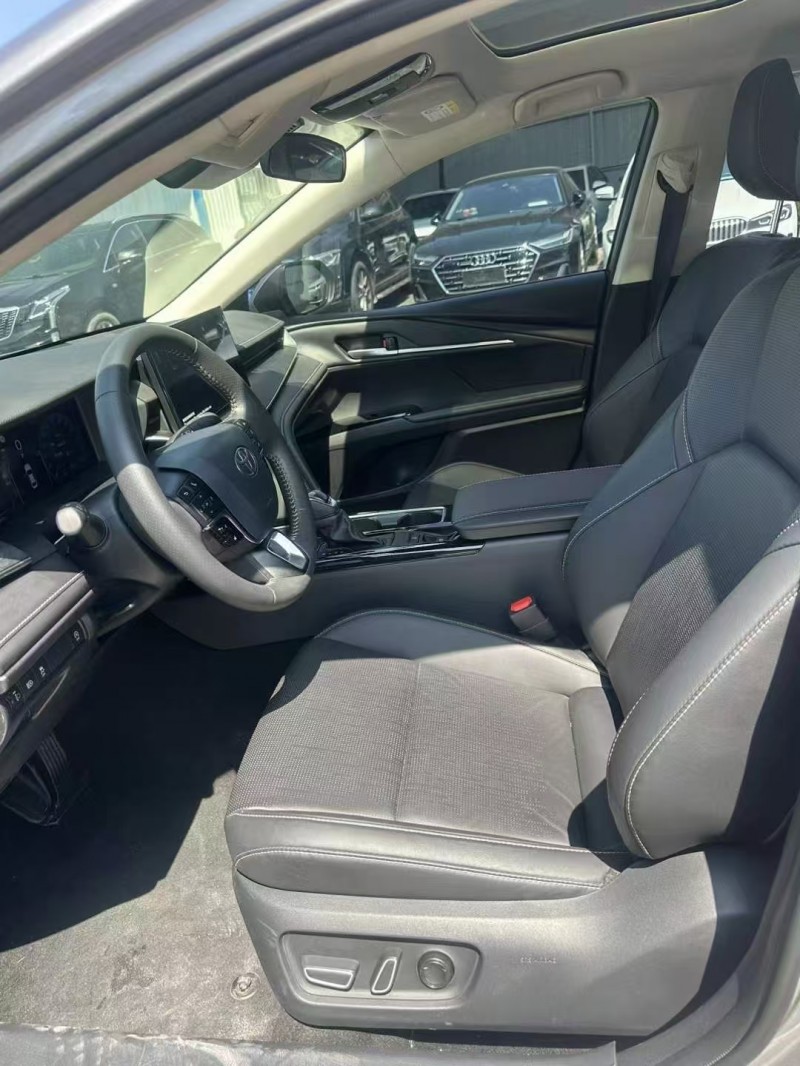 江门25年丰田凯美瑞4