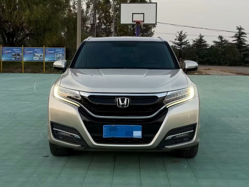 青岛18年本田URV1