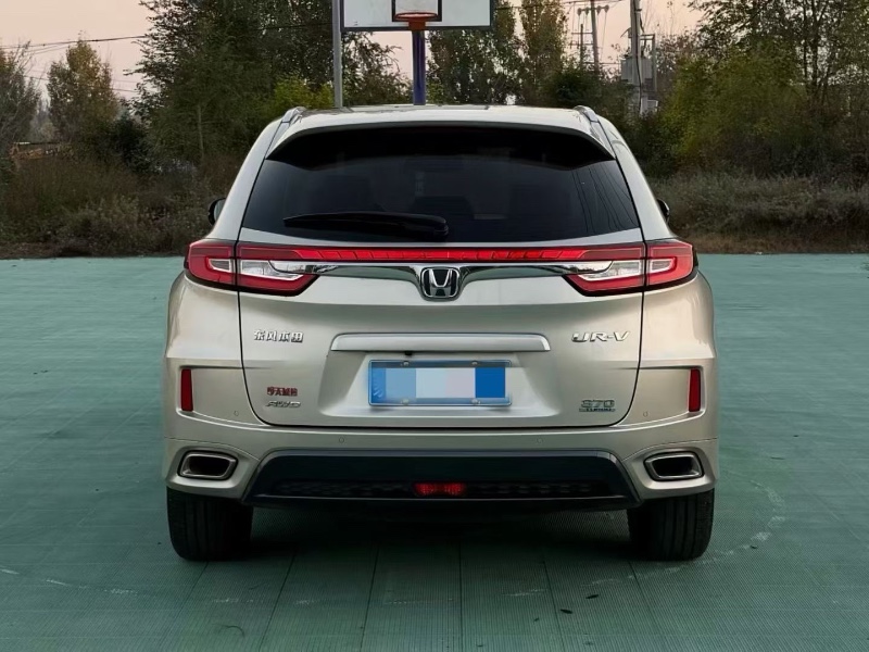 青岛18年本田URV4