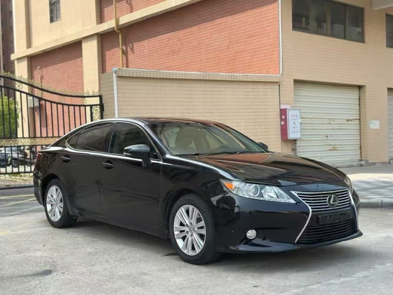 汕头13年雷克萨斯ES3