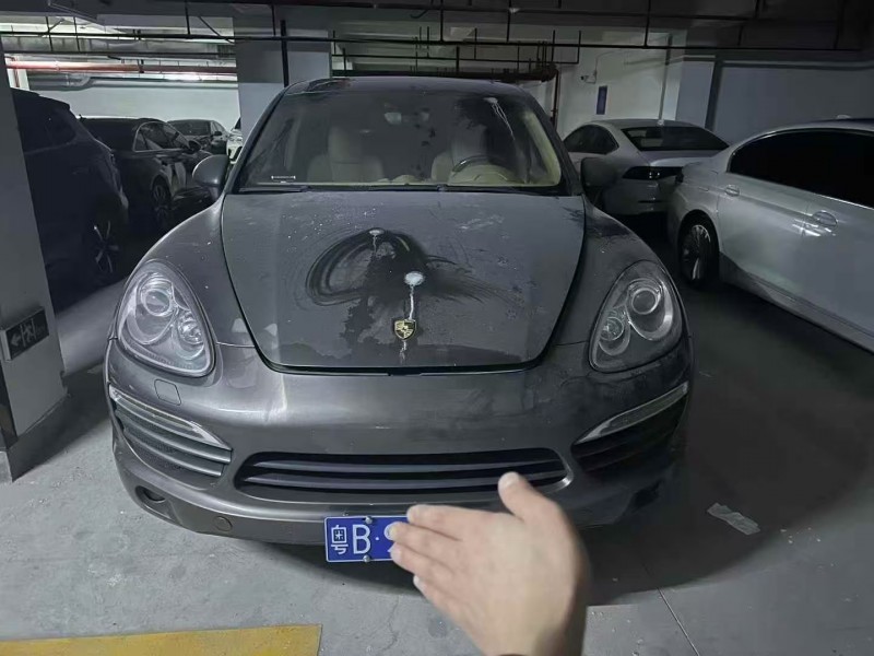 江門14年保時捷卡宴1