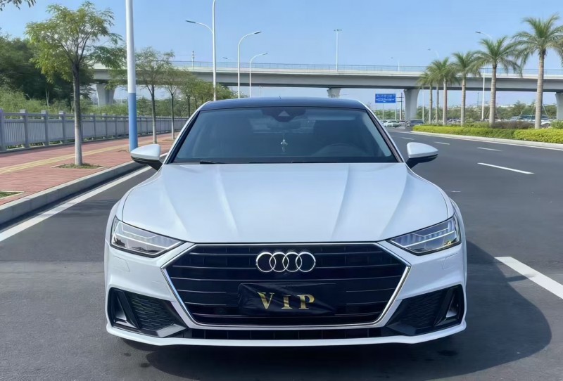 珠海21年奥迪A7L1