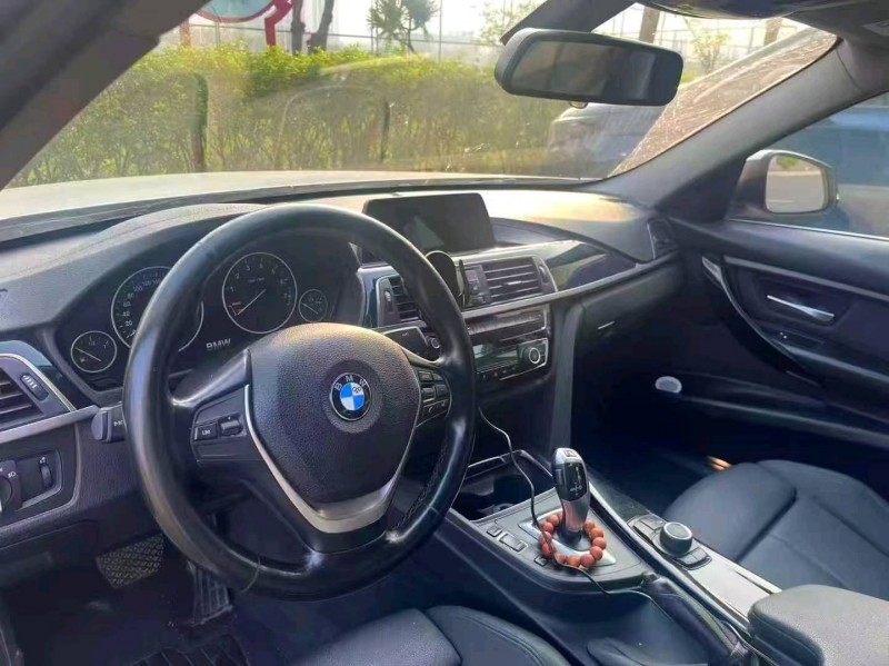 珠海18年宝马3系3