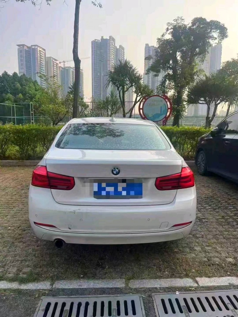 珠海18年宝马3系7