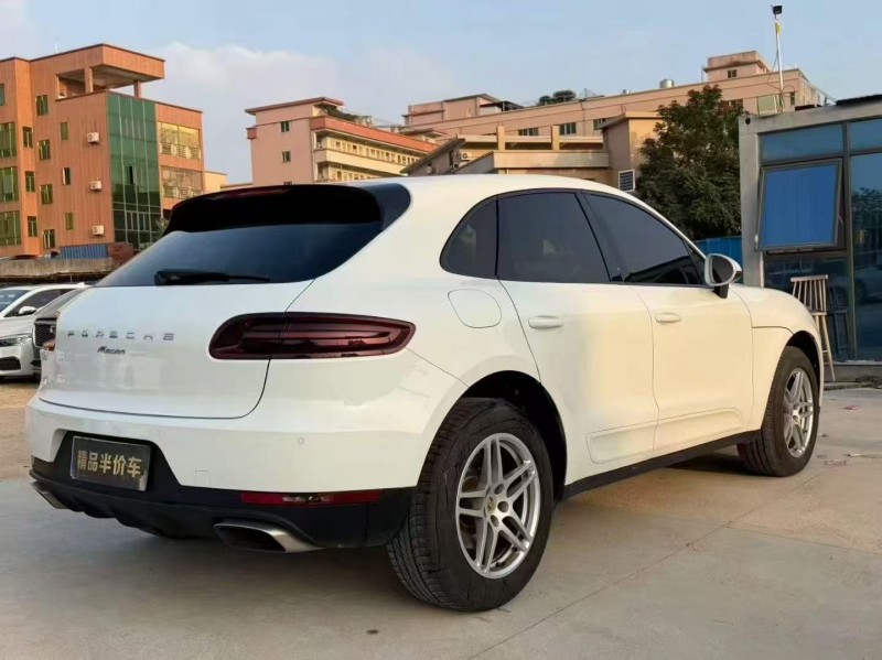 江门17年保时捷Macan7