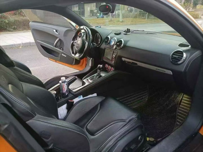 江门12年奥迪TTS6