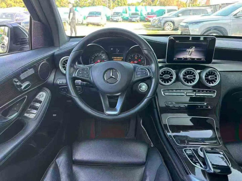 江门18年奔驰GLC4