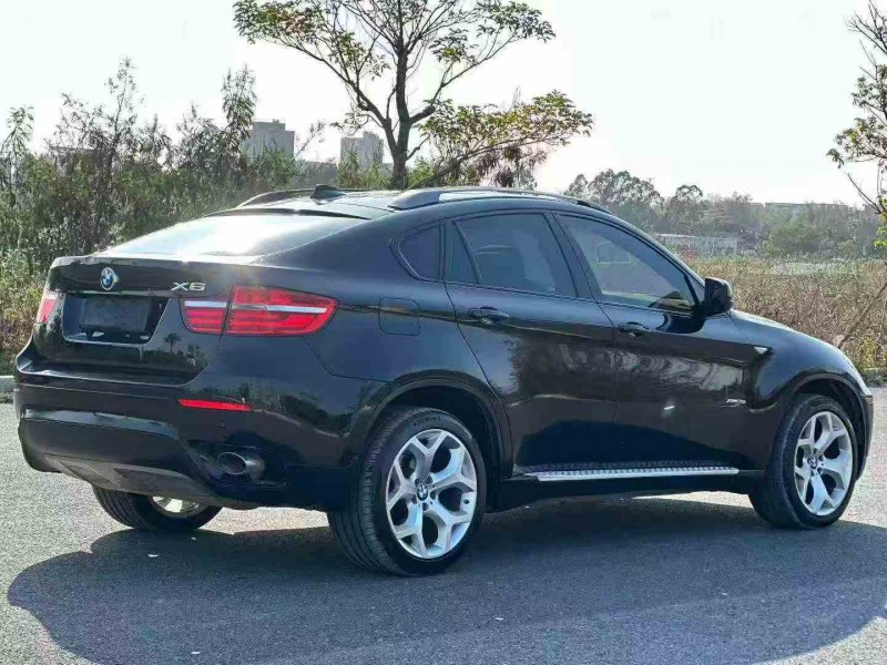 佛山14年宝马X69