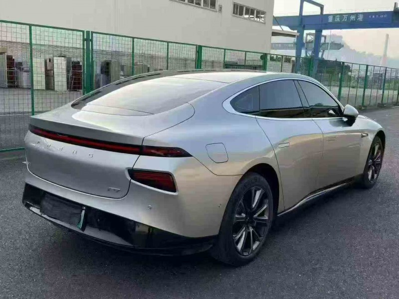 重庆21年小鹏汽车p77