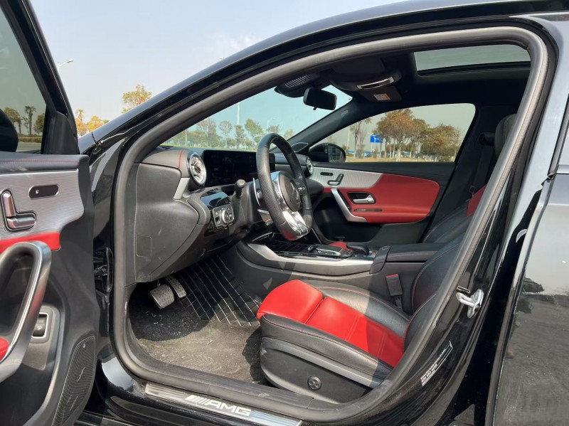 盐城23年奔驰AMG4