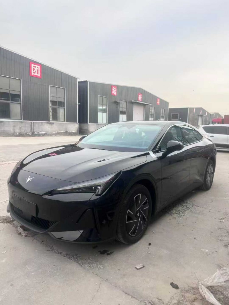 菏泽25年极狐汽车阿尔法4