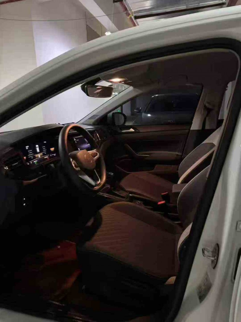 安顺24年大众朗逸4