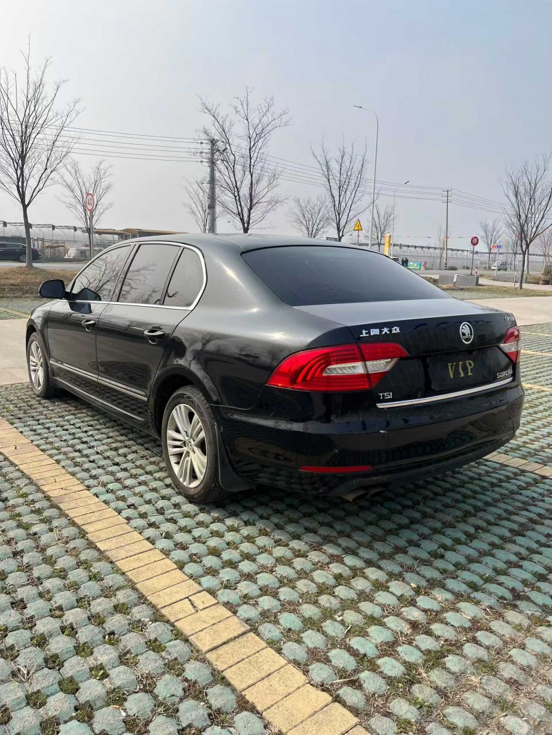 宿迁14年斯柯达昊锐7