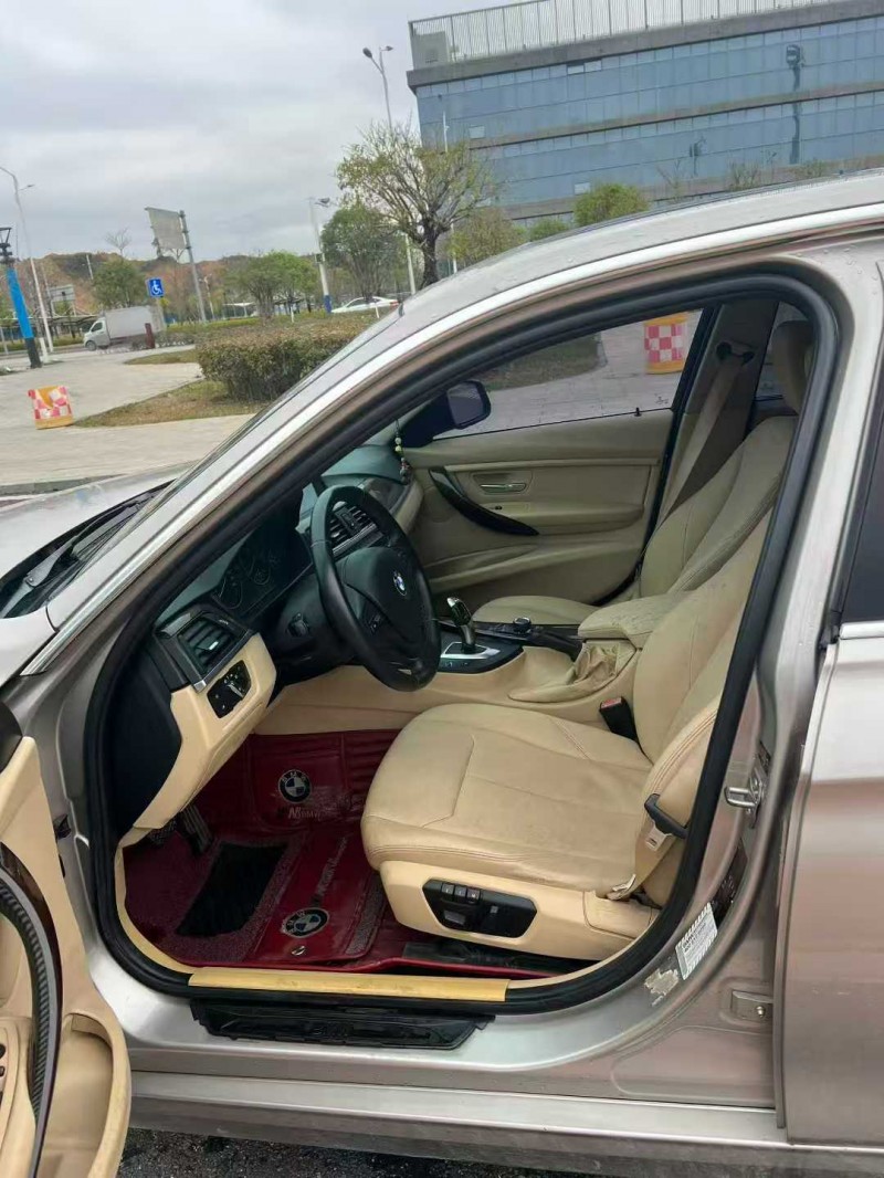 贺州13年宝马3系5