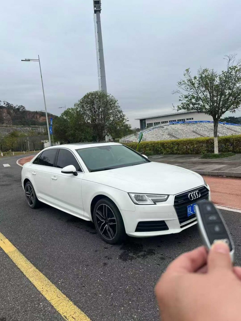 贺州16年奥迪A4L3