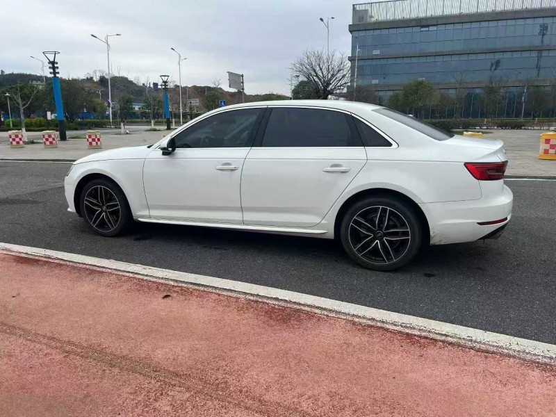 贺州16年奥迪A4L5