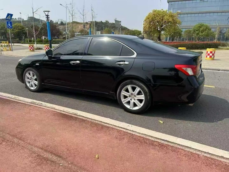 贺州06年雷克萨斯ES3