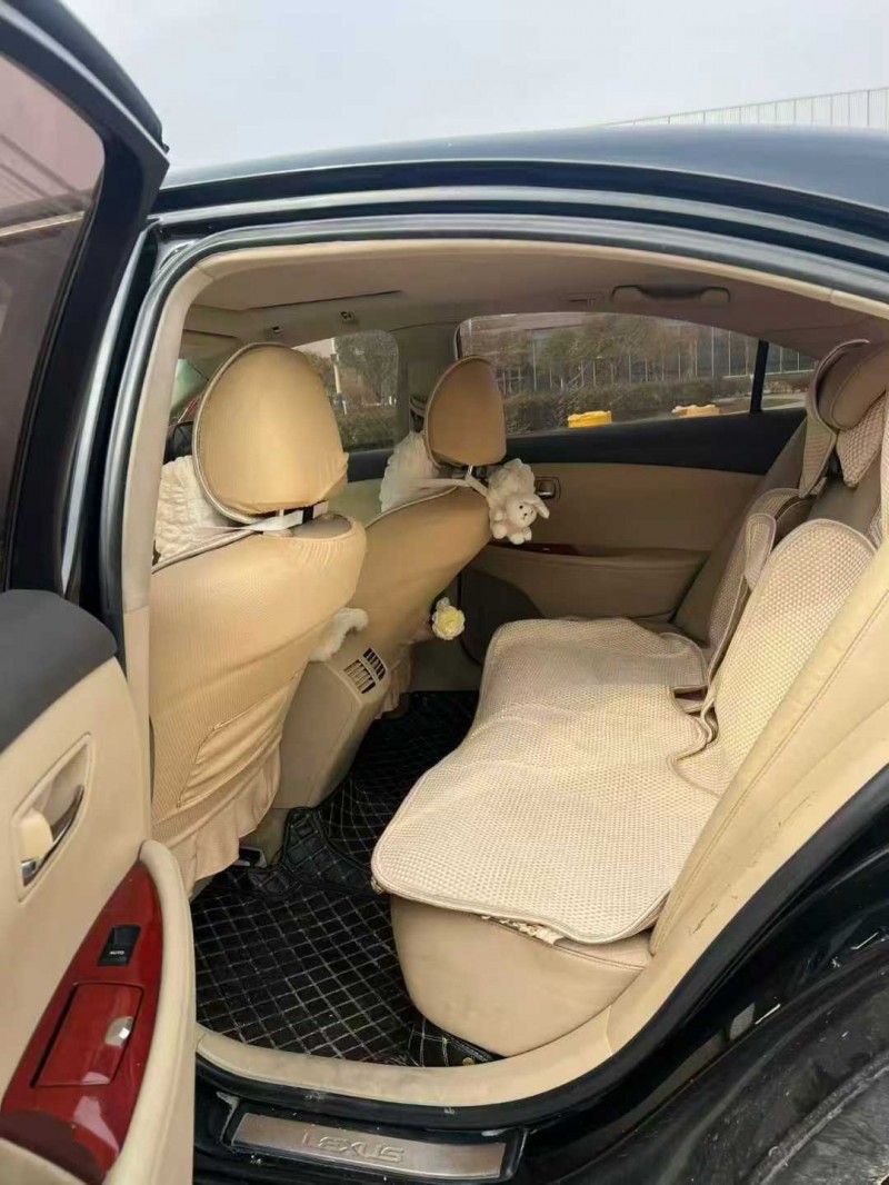 贺州06年雷克萨斯ES7