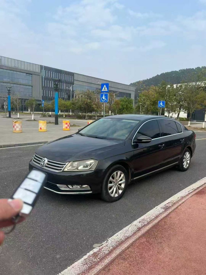 贺州13年大众迈腾3