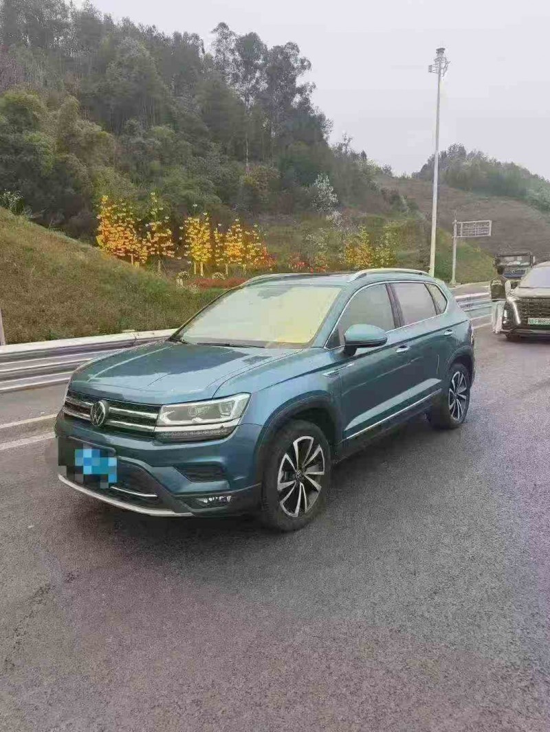 重慶20年大眾途岳2