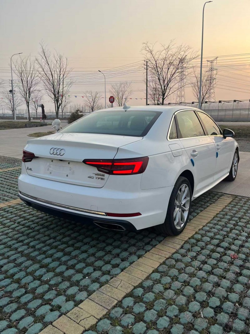 宿迁22年奥迪A4L8