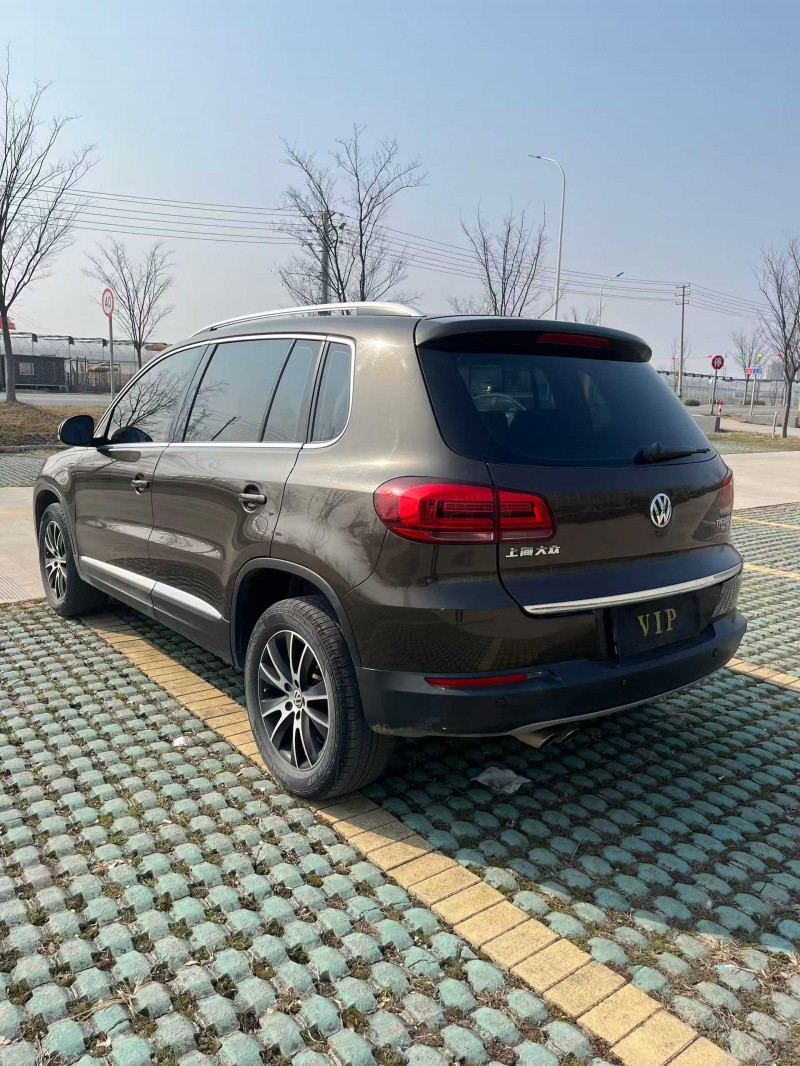 徐州16年大眾途觀7