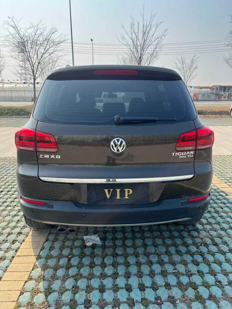 徐州16年大眾途觀9