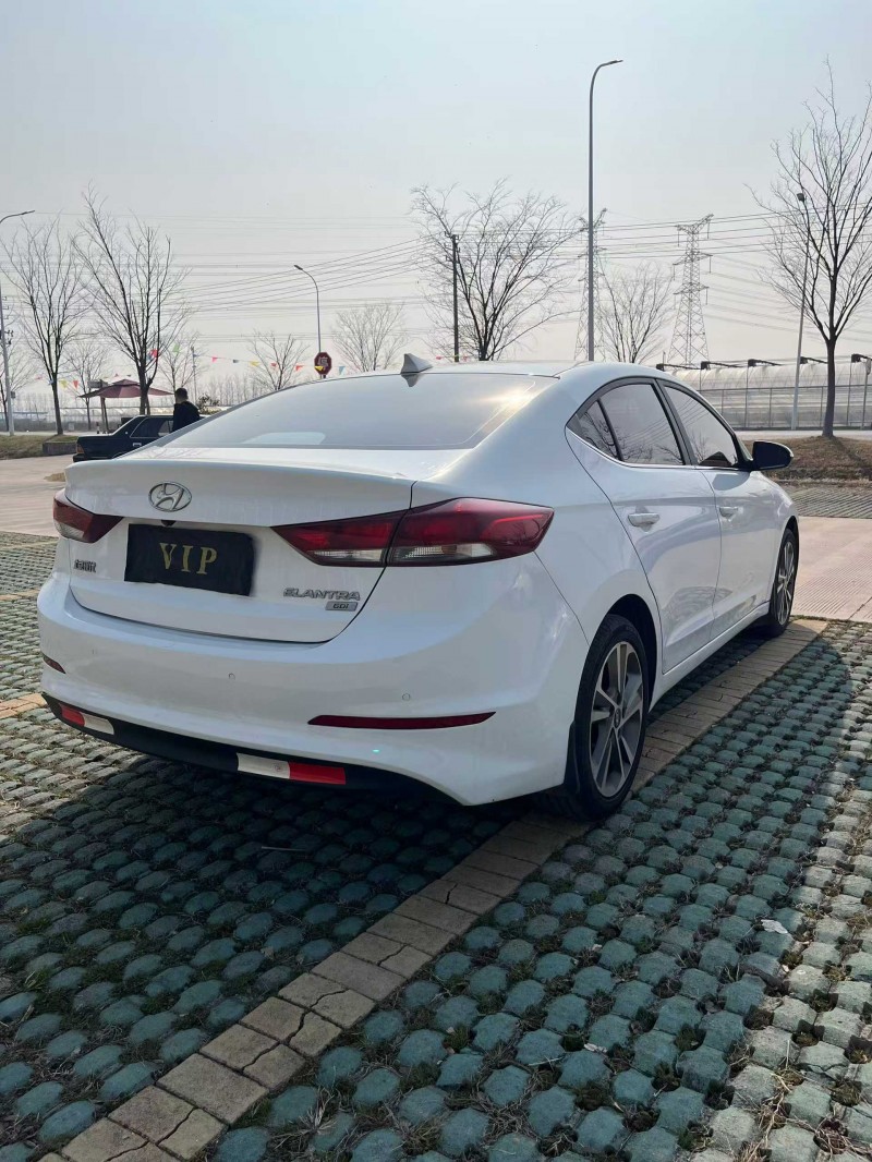 徐州17年现代领动8