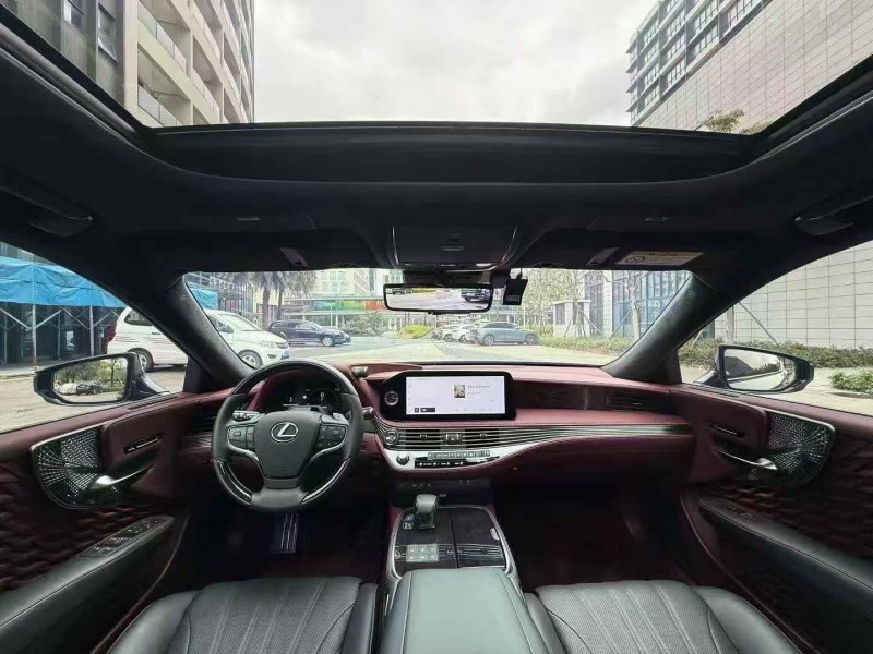 湛江24年雷克萨斯LS5