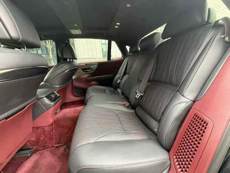 湛江24年雷克萨斯LS7