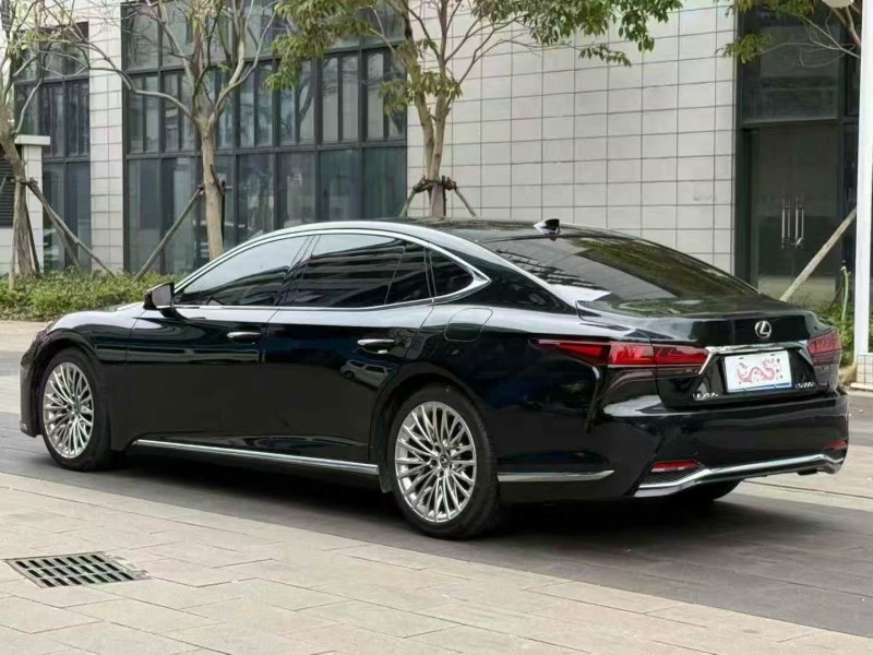 湛江24年雷克萨斯LS8