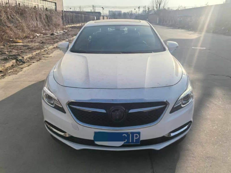 徐州17年别克君越1