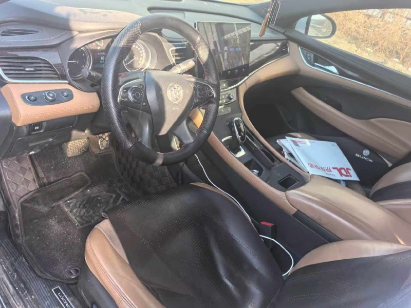 徐州17年别克君越2