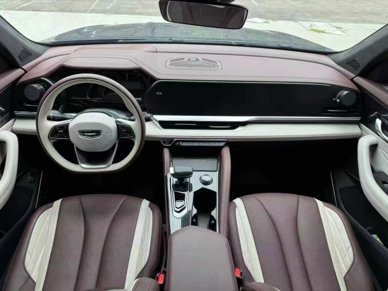 湛江25年吉利星越6