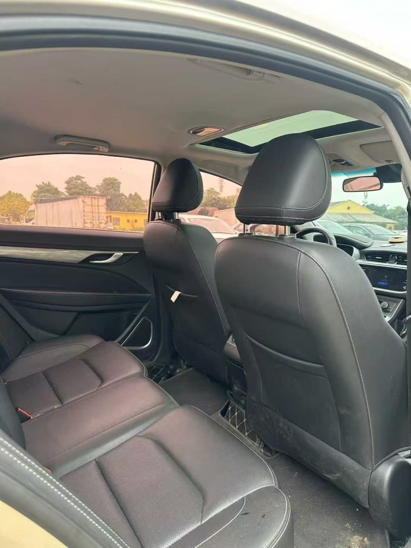 湛江20年吉利帝豪8