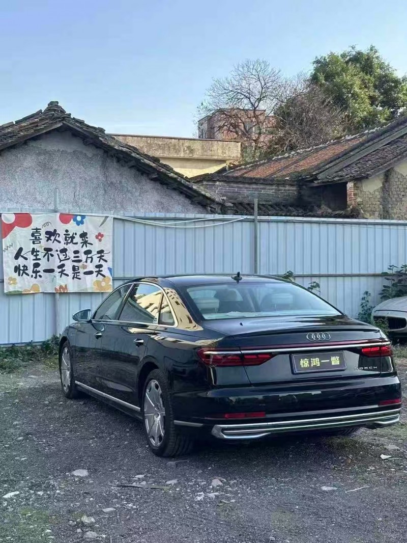 湛江22年奥迪A8L8