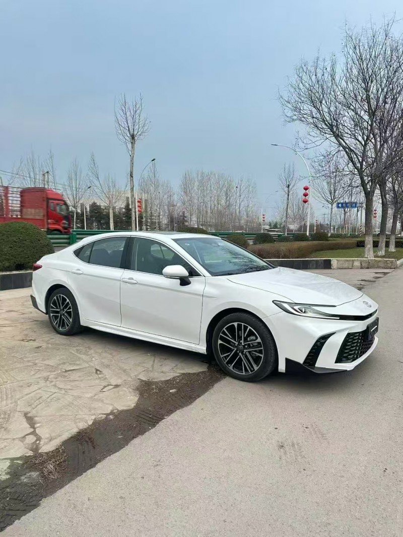菏泽25年丰田凯美瑞2