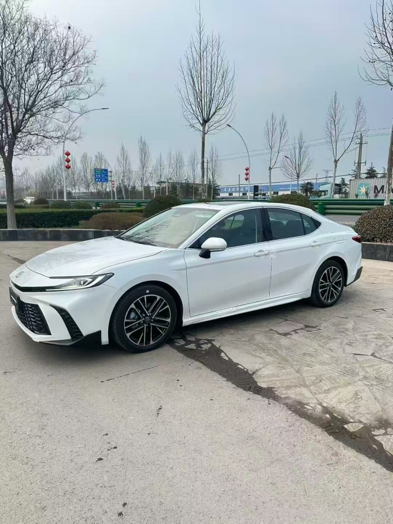 菏泽25年丰田凯美瑞3