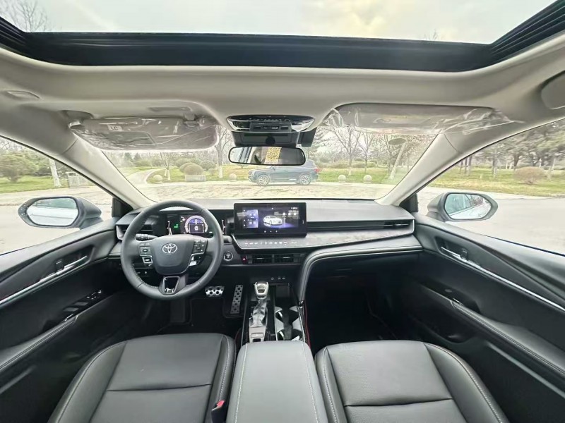 菏泽25年丰田凯美瑞4