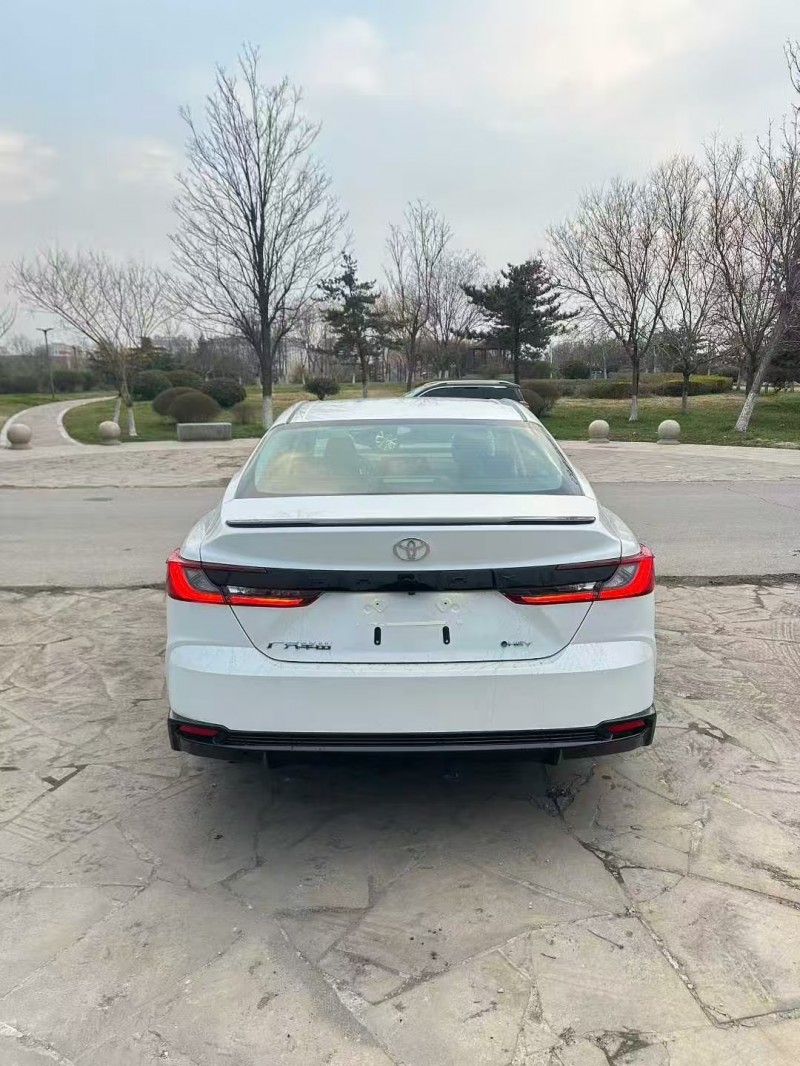 菏泽25年丰田凯美瑞9