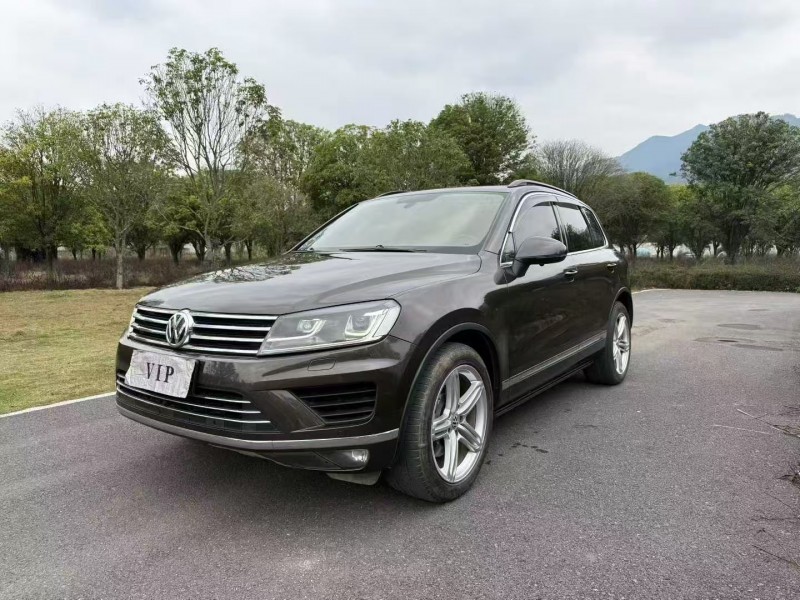 汕头17年大众途锐3