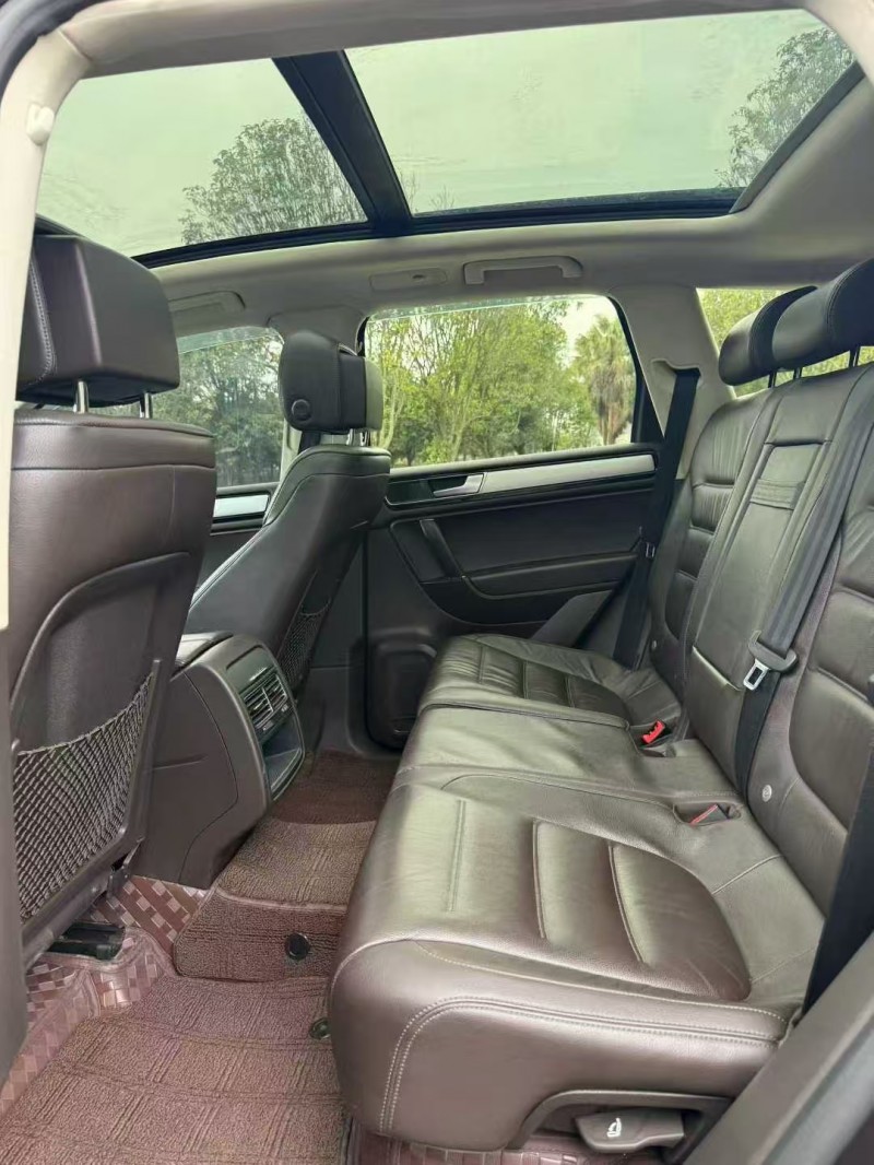 汕头17年大众途锐4