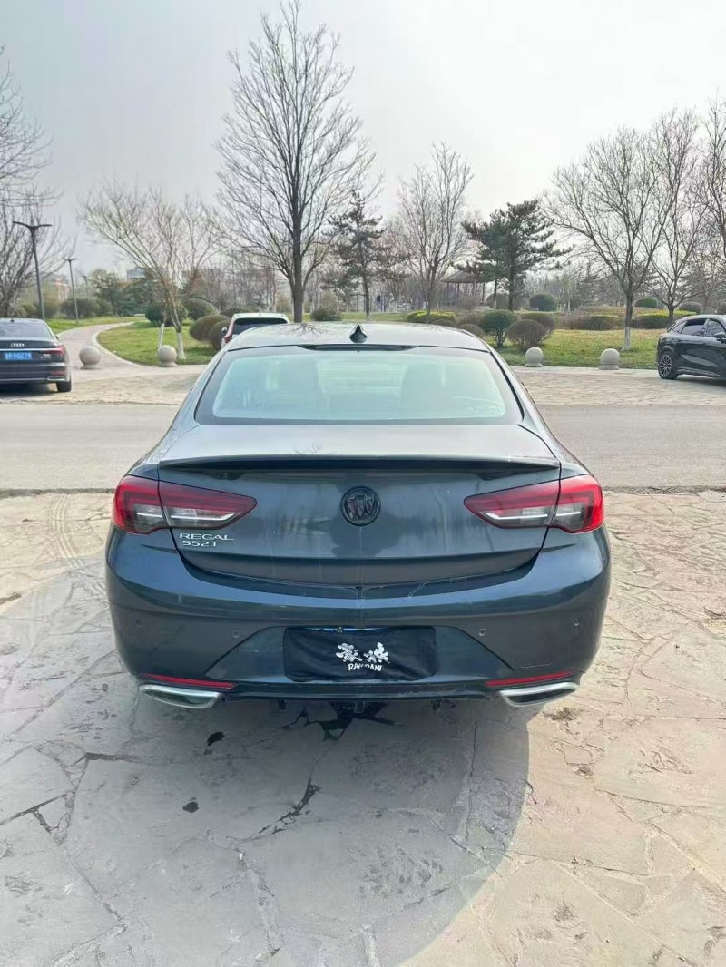 菏泽20年别克君威9