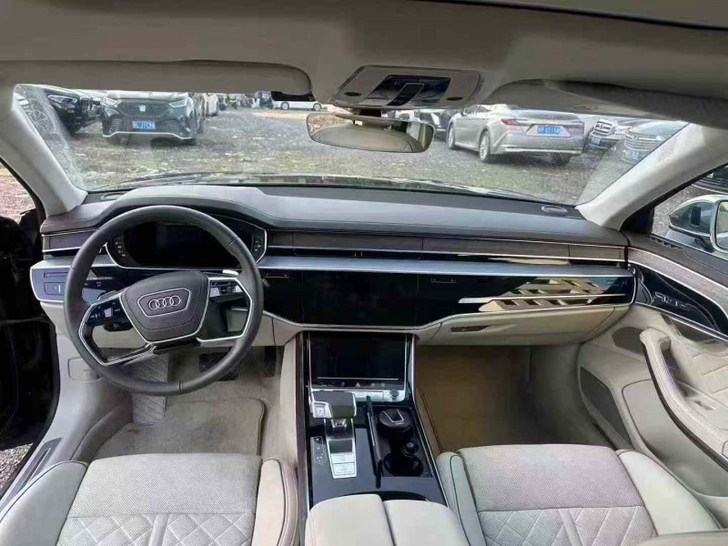 廣州22年奧迪A8L5