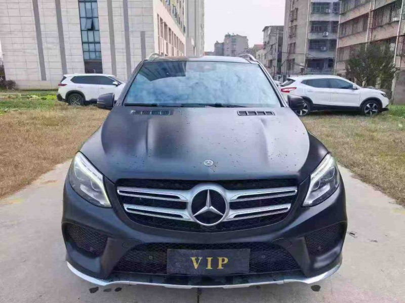 襄阳17年奔驰GLE1